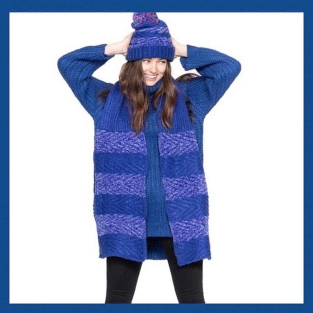 Kid’s INC Cobalt Blue Chenille Striped Arrow Stitch Scarf